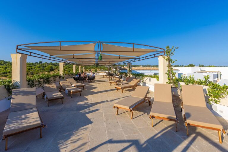 Masseria baroni montesardo piscinepatio2